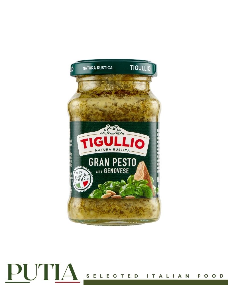 Tigullio Pesto alla Genovese – classic Ligurian basil pesto with Grana Padano DOP, pine nuts and extra virgin olive oil, gluten-free, 190g

